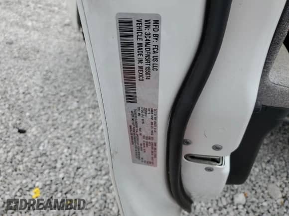 2024 Jeep Compass Latitude Lux с VIN 3C4NJDFN5RT155074, выставлен на аукционе Copart как лот 60969125 с пробегом 13 892 миль миль и Списание • Salvage title. История ставок и продаж доступна на DreamBid. Изображение 14.