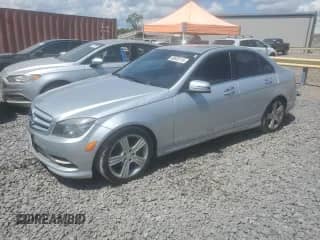 2011 Mercedes-Benz C 350 Sport с VIN WDDGF5GBXBR136948, выставлен на аукционе Copart как лот 68033115 с пробегом 116 718 миль миль и Списание • Salvage title. История ставок и продаж доступна на DreamBid. Изображение 1.