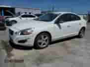 2012 Volvo S60 T5 с VIN YV1622FS4C2046569, выставлен на аукционе Copart как лот 56429235 с пробегом 97 170 миль миль и Чистый • Clean title. История ставок и продаж доступна на DreamBid. Изображение 1.