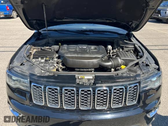 2019 Jeep Grand Cherokee Limited с VIN 1C4RJFBG1KC558863, выставлен на аукционе Copart как лот 71517845 с пробегом 169 730 миль миль и Чистый • Clean title. История ставок и продаж доступна на DreamBid. Изображение 8.