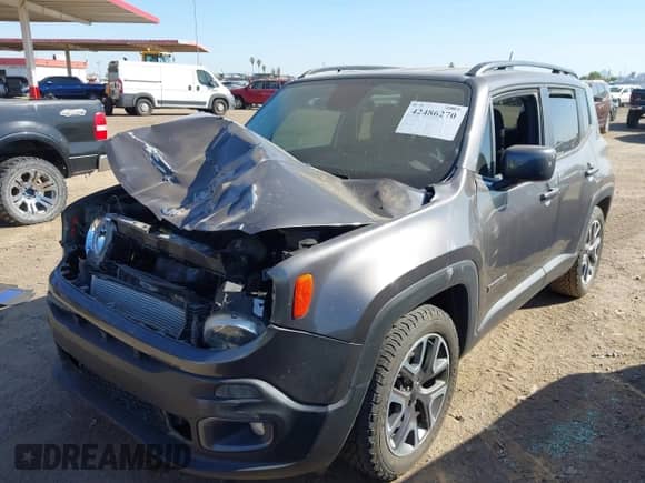 2017 Jeep Renegade Latitude z VIN ZACCJABB5HPF45504, wystawiony jako IAAI lot #42486270 z przebiegiem 67 610 mil mil oraz . Historia ofert i sprzedaży dostępna na DreamBid. Obrazek 2.