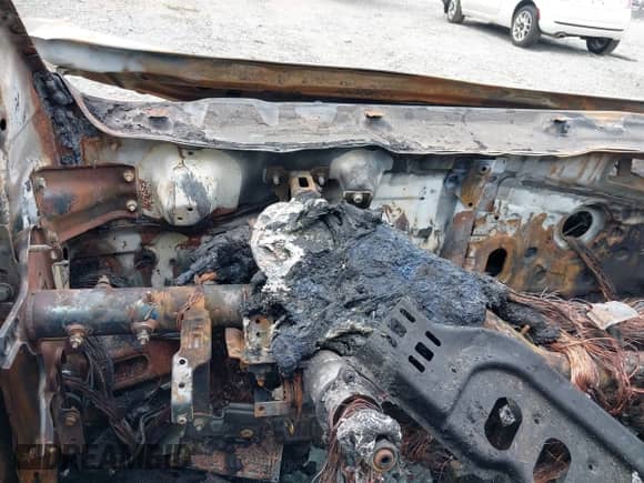 2016 Hyundai Elantra с VIN KMHD35LH1GU303830, выставлен на аукционе IAAI как лот 42425639 с пробегом 102 775 миль миль и . История ставок и продаж доступна на DreamBid. Изображение 7.