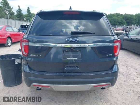 2017 Ford Explorer Limited z VIN 1FM5K8F84HGB88645, wystawiony jako IAAI lot #43043691 z przebiegiem 107 229 mil mil oraz . Historia ofert i sprzedaży dostępna na DreamBid. Obrazek 16.