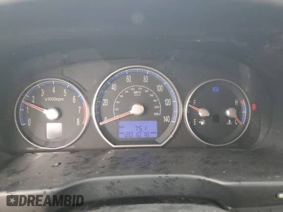 2008 Hyundai Santa Fe SE с VIN 5NMSH13E98H176068, выставлен на аукционе Copart как лот 84225975 с пробегом 201 076 миль миль и Списание • Salvage title. История ставок и продаж доступна на DreamBid. Изображение 9.