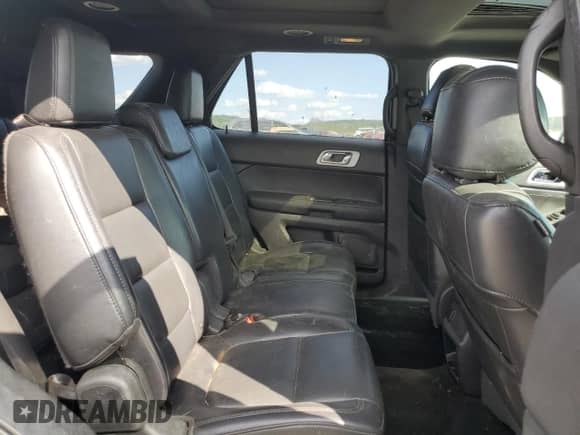 2012 Ford Explorer XLT z VIN 1FMHK7D89CGA49369, wystawiony jako Copart lot #70575965 z przebiegiem 220 350 mil mil oraz Szkoda całkowita • Salvage title. Historia ofert i sprzedaży dostępna na DreamBid. Obrazek 11.