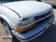 2000 Chevrolet S-10 LS with VIN 1GCCS19W5Y8264994, listed as a IAAI auction lot 42794755 with 178,900 mi miles and . Bid and sale history available at DreamBid. Image 6.