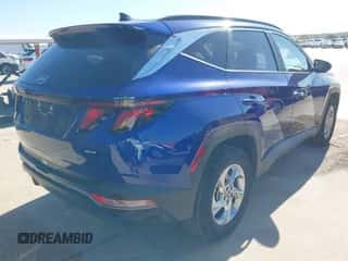 2024 Hyundai Tucson SEL z VIN 5NMJBCDE5RH360156, wystawiony jako IAAI lot #43516621 z przebiegiem 52 431 mil mil oraz . Historia ofert i sprzedaży dostępna na DreamBid. Obrazek 4.