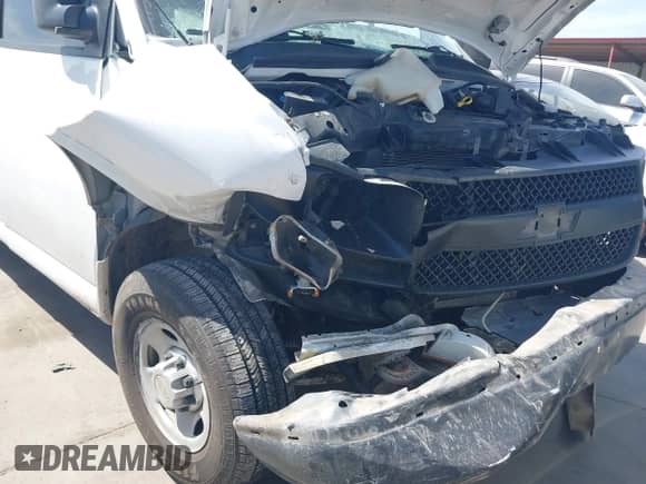 2013 Chevrolet Express Cargo z VIN 1GCWGGFA5D1144707, wystawiony jako IAAI lot #42868366 z przebiegiem 167 632 mil mil oraz . Historia ofert i sprzedaży dostępna na DreamBid. Obrazek 6.