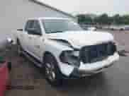 2017 Ram 1500 Big Horn z VIN 1C6RR7LGXHS600028, wystawiony jako IAAI lot #43060923 z przebiegiem 136 956 mil mil oraz . Historia ofert i sprzedaży dostępna na DreamBid. Obrazek 14.