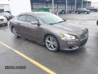 2014 Nissan Maxima S с VIN 1N4AA5AP2EC455230, выставлен на аукционе IAAI как лот 42413381 с пробегом 182 766 миль миль и . История ставок и продаж доступна на DreamBid. Изображение 1.