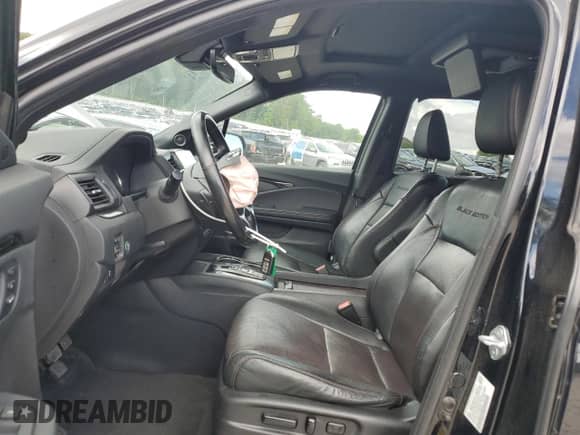 2021 Honda Pilot Black Edition with VIN 5FNYF6H75MB043522, listed as a Copart auction lot 70170255 with 111,877 mi miles and Salvage title. Bid and sale history available at DreamBid. Image 7.