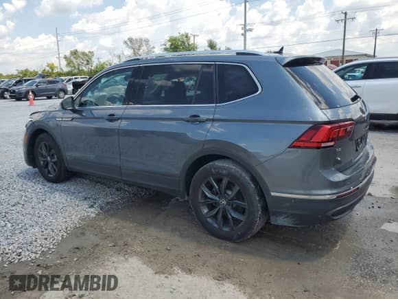 2024 Volkswagen Tiguan SE with VIN 3VVNB7AX5RM054605, listed as a Copart auction lot 66647625 with 13,174 mi miles and Non repairable. Bid and sale history available at DreamBid. Image 2.