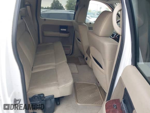 2007 Ford F-150 XLT с VIN 1FTRW12WX7KC43438, выставлен на аукционе IAAI как лот 43449022 с пробегом 74 240 миль миль и . История ставок и продаж доступна на DreamBid. Изображение 8.