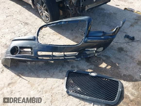 2006 Chrysler 300 C SRT-8 with VIN 2C3LA73W66H219444, listed as a IAAI auction lot 42540028 with 199,913 mi miles and . Bid and sale history available at DreamBid. Image 12.