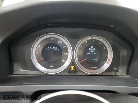 2013 Volvo S60 T6 R-Design Platinum с VIN YV1902FH1D1229913, выставлен на аукционе Copart как лот 71681125 с пробегом 129 365 миль миль и Чистый • Clean title. История ставок и продаж доступна на DreamBid. Изображение 9.