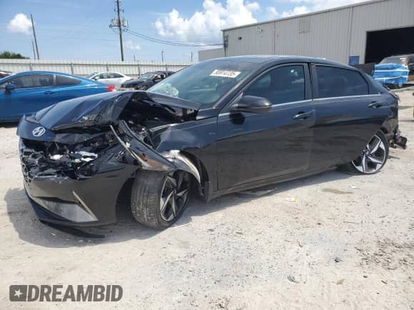 2021 Hyundai Elantra Limited с VIN KMHLN4AJ3MU009671, выставлен на аукционе Copart как лот 68914735 с пробегом Не указан миль и На запчасти • Non repairable. История ставок и продаж доступна на DreamBid. Изображение 1.