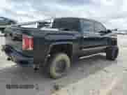2016 GMC Sierra 1500 Denali z VIN 3GTU2PEJ7GG281449, wystawiony jako Copart lot #65558455 z przebiegiem 138 342 mil mil oraz Szkoda całkowita • Salvage title. Historia ofert i sprzedaży dostępna na DreamBid. Obrazek 3.