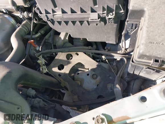 2005 Toyota Camry STD с VIN 4T1BE32K75U623914, выставлен на аукционе IAAI как лот 43503061 с пробегом 105 975 миль миль и . История ставок и продаж доступна на DreamBid. Изображение 13.