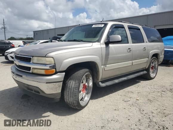 2005 Chevrolet Suburban LT z VIN 3GNEC16Z85G212664, wystawiony jako Copart lot #70853575 z przebiegiem 299 108 mil mil oraz Nie do naprawy • Non repairable. Historia ofert i sprzedaży dostępna na DreamBid. Obrazek 1.