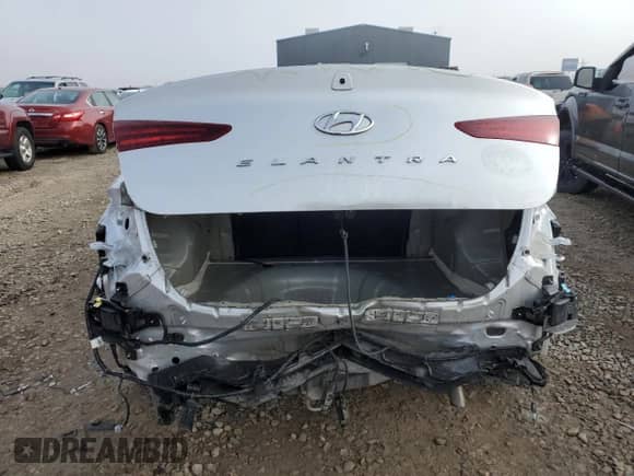 2019 Hyundai Elantra SEL with VIN KMHD84LF6KU874202, listed as a Copart auction lot 82784944 with 42,073 mi miles and Salvage title. Bid and sale history available at DreamBid. Image 6.