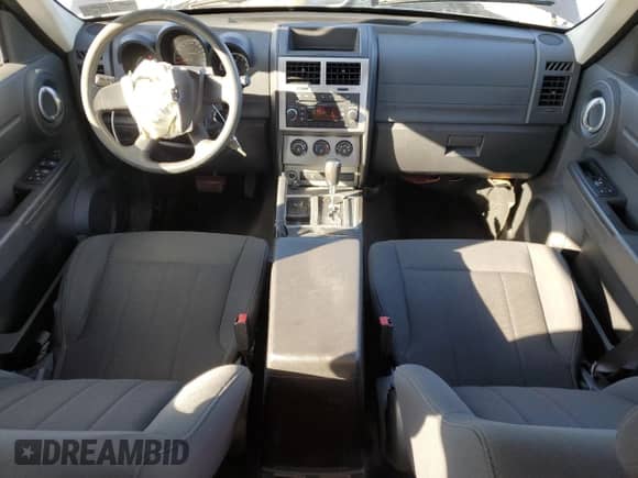 2011 Dodge Nitro SE с VIN 1D4PU2GK5BW511535, выставлен на аукционе Copart как лот 82734175 с пробегом 120 704 миль миль и Списание • Salvage title. История ставок и продаж доступна на DreamBid. Изображение 8.