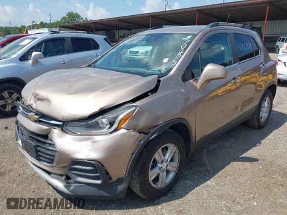 2018 Chevrolet Trax LT с VIN 3GNCJLSB3JL270085, выставлен на аукционе IAAI как лот 42982370 с пробегом 177 941 миль миль и . История ставок и продаж доступна на DreamBid. Изображение 2.