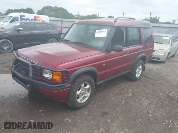 2000 Land Rover Discovery Cloth с VIN SALTY1247YA241984, выставлен на аукционе IAAI как лот 42889095 с пробегом 140 936 миль миль и . История ставок и продаж доступна на DreamBid. Изображение 2.