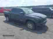 2024 Toyota Tacoma SR5 z VIN 3TMLB5JN3RM039609, wystawiony jako IAAI lot #42811469 z przebiegiem 19 681 mil mil oraz . Historia ofert i sprzedaży dostępna na DreamBid. Obrazek 1.