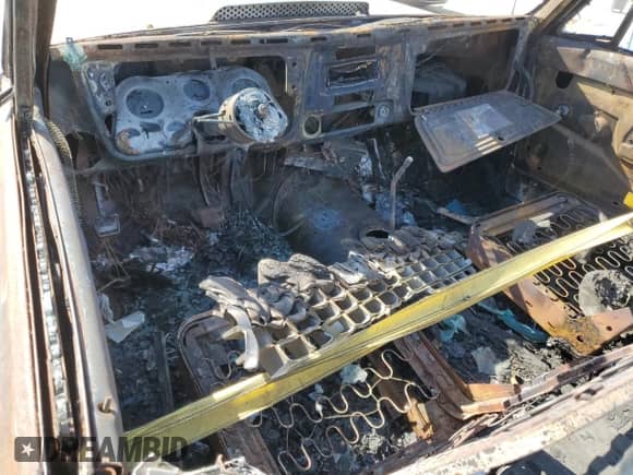 1972 Chevrolet Blazer с VIN CKE182F169586, выставлен на аукционе Copart как лот 53123225 с пробегом Не указан миль и Списание • Salvage title. История ставок и продаж доступна на DreamBid. Изображение 8.