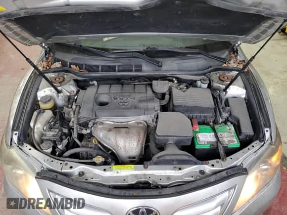 2011 Toyota Camry LE z VIN 4T1BF3EK9BU143247, wystawiony jako Copart lot #87411305 z przebiegiem 87 309 mil mil oraz Szkoda całkowita • Salvage title. Historia ofert i sprzedaży dostępna na DreamBid. Obrazek 11.