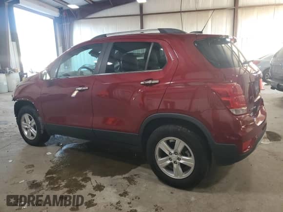 2018 Chevrolet Trax LT with VIN 3GNCJPSB3JL419957, listed as a Copart auction lot 84247195 with 42,068 mi miles and Salvage title. Bid and sale history available at DreamBid. Image 2.