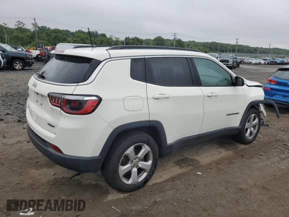 2018 Jeep Compass Latitude with VIN 3C4NJDBB5JT112726, listed as a Copart auction lot 69066675 with 78,934 mi miles and Salvage title. Bid and sale history available at DreamBid. Image 3.