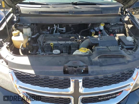 2018 Dodge Journey SXT z VIN 3C4PDCBB8JT171246, wystawiony jako Copart lot #84440405 z przebiegiem 102 978 mil mil oraz Szkoda całkowita • Salvage title. Historia ofert i sprzedaży dostępna na DreamBid. Obrazek 12.