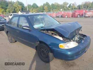2000 Chevrolet Prizm с VIN 1Y1SK5484YZ402106, выставлен на аукционе IAAI как лот 43338366 с пробегом 98 256 миль миль и . История ставок и продаж доступна на DreamBid. Изображение 1.