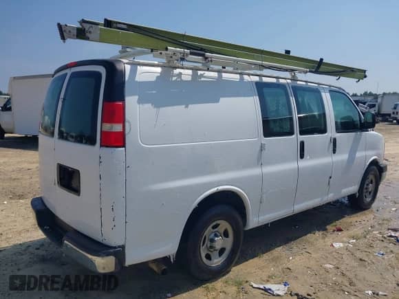 2008 Chevrolet Express Cargo с VIN 1GCFG15X181192066, выставлен на аукционе IAAI как лот 42529020 с пробегом 176 434 миль миль и . История ставок и продаж доступна на DreamBid. Изображение 4.