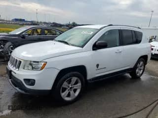 2011 Jeep Compass Latitude с VIN 1J4NF1FB3BD249272, выставлен на аукционе Copart как лот 82133985 с пробегом 198 153 миль миль и Чистый • Clean title. История ставок и продаж доступна на DreamBid. Изображение 1.