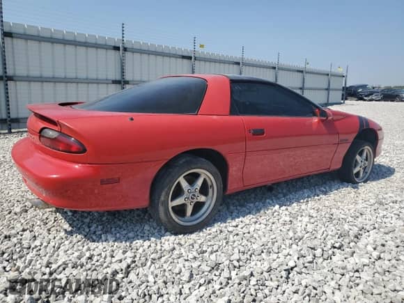 1997 Chevrolet Camaro Z28 with VIN 2G1FP22PXV2145976, listed as a Copart auction lot 80186145 with Not provided miles and Clean title. Bid and sale history available at DreamBid. Image 3.