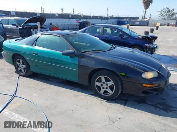 1998 Chevrolet Camaro Z28 с VIN 2G1FP22G0W2120425, выставлен на аукционе IAAI как лот 42629063 с пробегом 280 532 миль миль и . История ставок и продаж доступна на DreamBid. Изображение 1.