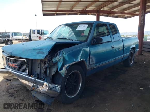 1997 GMC Sierra 1500 с VIN 2GTEC19R4V1529757, выставлен на аукционе IAAI как лот 42185407 с пробегом 289 041 миль миль и . История ставок и продаж доступна на DreamBid. Изображение 17.