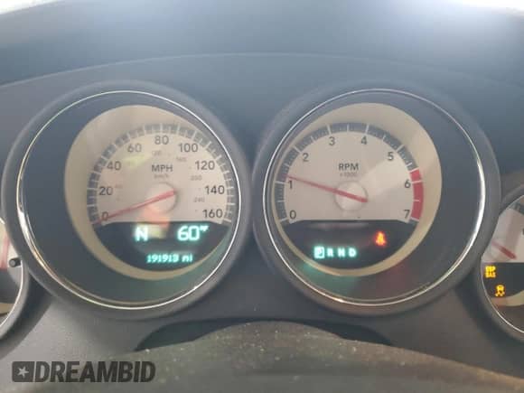 2010 Dodge Charger R/T with VIN 2B3CA5CT8AH172076, listed as a Copart auction lot 84264895 with 191,913 mi miles and Salvage title. Bid and sale history available at DreamBid. Image 9.