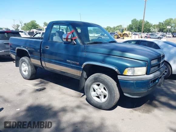 1997 Dodge 1500 with VIN 1B7HF16Y8VS225055, listed as a IAAI auction lot 42440331 with 165,780 mi miles and . Bid and sale history available at DreamBid. Image 1.