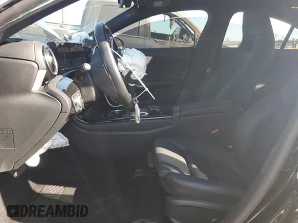 2020 Mercedes-Benz CLA 250 с VIN W1K5J4GBXLN101786, выставлен на аукционе Copart как лот 67068635 с пробегом 29 361 миль миль и Списание • Salvage title. История ставок и продаж доступна на DreamBid. Изображение 7.