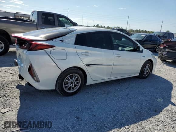 2018 Toyota Prius Plus with VIN JTDKARFPXJ3092295, listed as a Copart auction lot 69617705 with 163,312 mi miles and Salvage title. Bid and sale history available at DreamBid. Image 3.