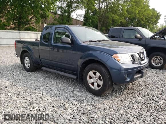 2013 Nissan Frontier SV z VIN 1N6AD0CW4DN741962, wystawiony jako Copart lot #59679235 z przebiegiem 90 882 mil mil oraz Czysty tytuł • Clean title. Historia ofert i sprzedaży dostępna na DreamBid. Obrazek 4.