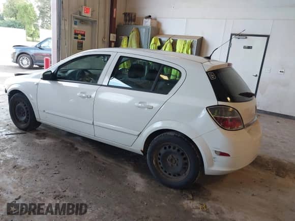 2008 Saturn Astra XE with VIN W08AR671985076125, listed as a IAAI auction lot 43134864 with 144,813 mi miles and . Bid and sale history available at DreamBid. Image 3.