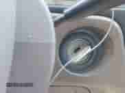 1994 Toyota Camry LE z VIN JT2SK12E3R0201284, wystawiony jako IAAI lot #41168490 z przebiegiem 177 006 mil mil oraz . Historia ofert i sprzedaży dostępna na DreamBid. Obrazek 11.