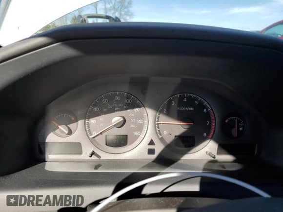 2002 Volvo S60 с VIN YV1RH58D122125871, выставлен на аукционе Copart как лот 47321555 с пробегом 176 491 миль миль и Чистый • Clean title. История ставок и продаж доступна на DreamBid. Изображение 9.