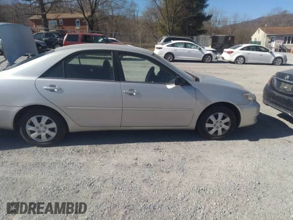 2006 Toyota Camry STD с VIN 4T1BE32K46U745857, выставлен на аукционе IAAI как лот 41685029 с пробегом 268 883 миль миль и . История ставок и продаж доступна на DreamBid. Изображение 14.