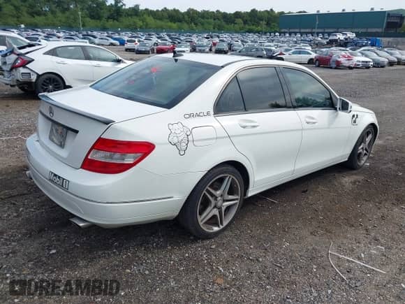 2010 Mercedes-Benz C 300 Sport with VIN WDDGF8BB5AF362971, listed as a IAAI auction lot 43164598 with 134,628 mi miles and . Bid and sale history available at DreamBid. Image 4.