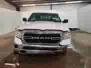 2023 Ram 1500 Lone Star z VIN 1C6RREBT7PN545960, wystawiony jako Copart lot #46979225 z przebiegiem 50 012 mil mil oraz Czysty tytuł • Clean title. Historia ofert i sprzedaży dostępna na DreamBid. Obrazek 5.